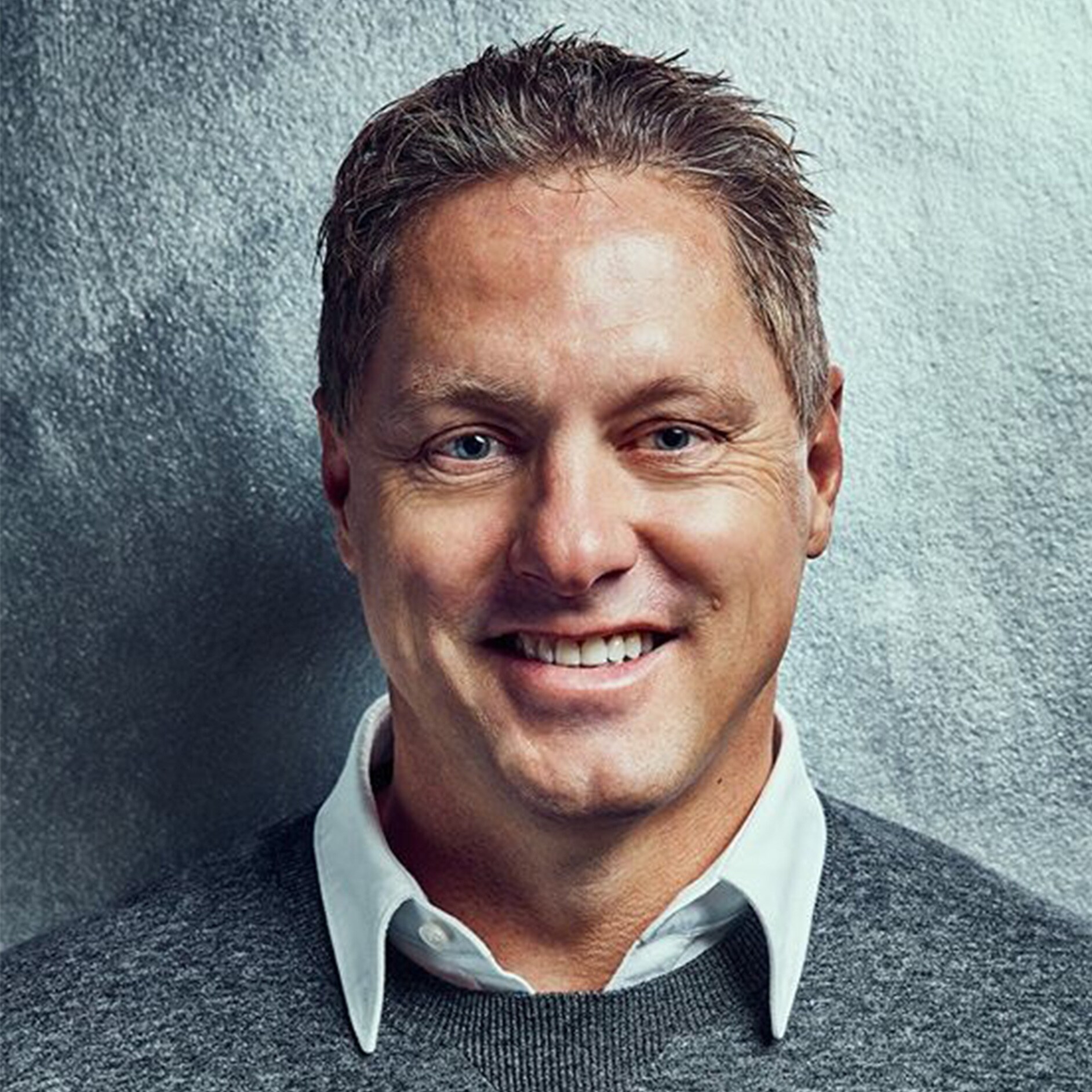 Gorden Wagener | Director de Diseño del Grupo Daimler Gorden Wagener es Chief Design Officer de Mercedes-Benz Group.